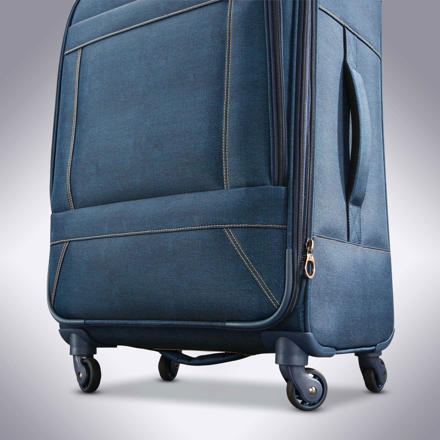 American Tourister Belle Voyage 25" Spinner